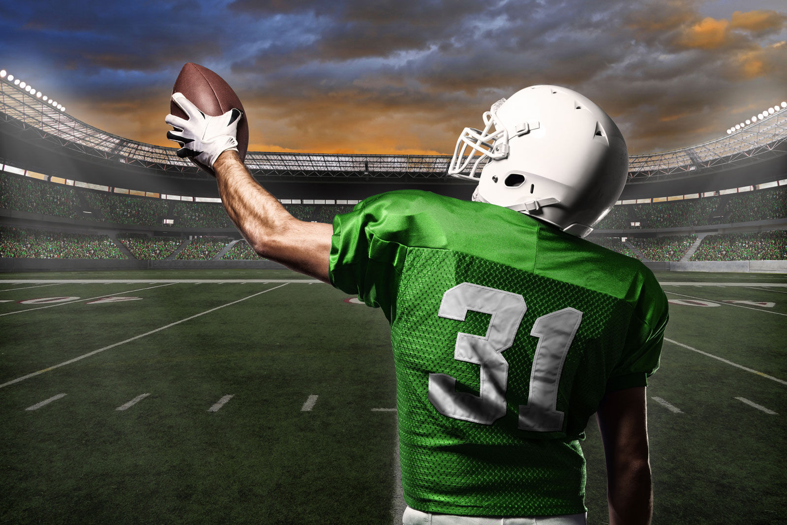 Calling all football fans. The Saskatchewan Roughriders 2019 season opener is around the corner. Catch all the Rider action when staying at hotels in Regina near Mosaic Stadium.
